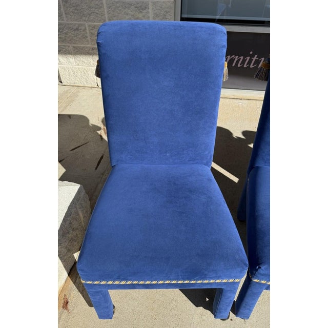 Late 20th Century Set of 4 Royal Blue Chairs With Tassels For Sale - Image 11 of 18