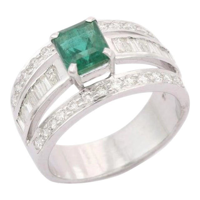 Art Deco Emerald Diamond Engagement Band Ring, 1.36ct in 18k White Gold Size 7 For Sale - Image 3 of 11
