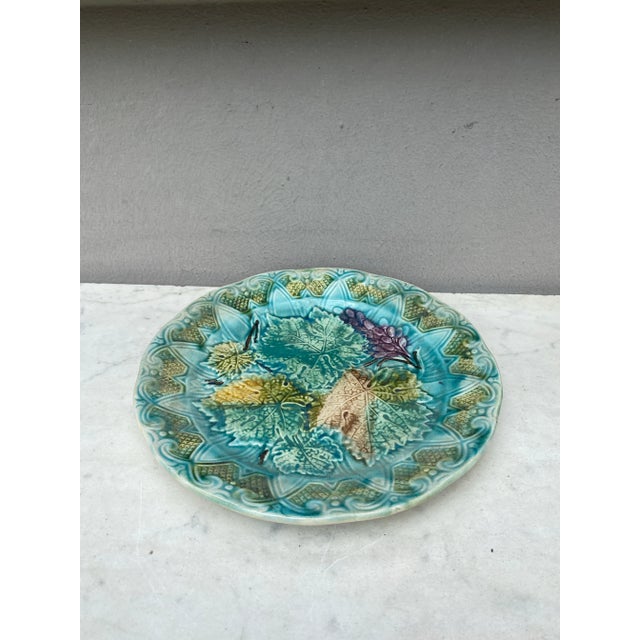 French Majolica leaves & grapes plate Onnaing, circa 1900.