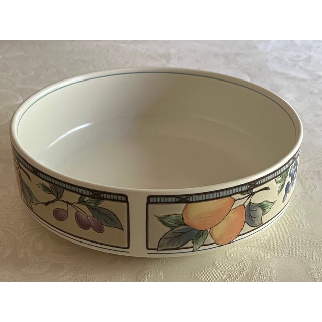 English 1990s Mikasa Garden Harvest 8" Vegetable Serving Bowl 3" High Excellent For Sale - Image 3 of 6