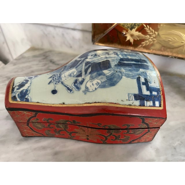 Ceramic Asian Blue and Red Ceramic and Lacquer Box For Sale - Image 7 of 9