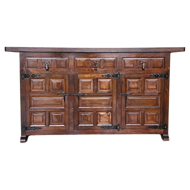 Late 19th Century Spanish Baroque Carved Walnut Tuscan Three Drawers Credenza or Buffet For Sale - Image 9 of 18