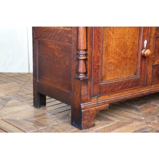 Mid 18th Century George III Oak Dresser Buffet, England For Sale - Image 9 of 18