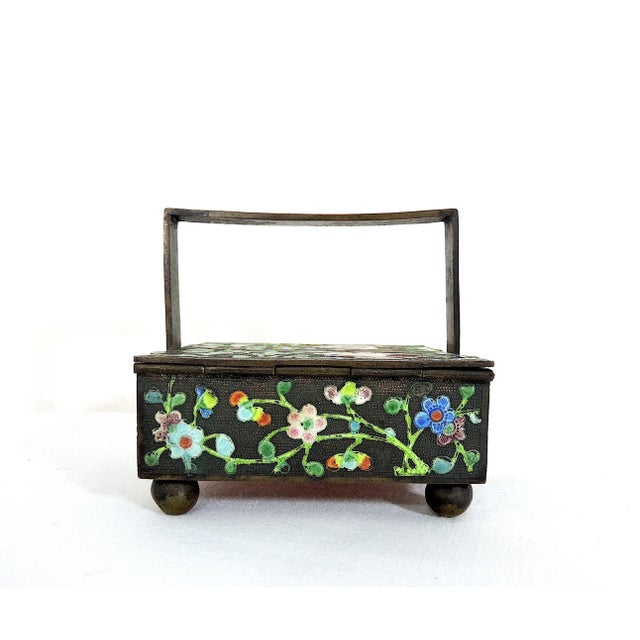 Gorgeous antique cloisonné ashtray that opens up. Enamel over brass, intricately worked with pretty little flowers on all...