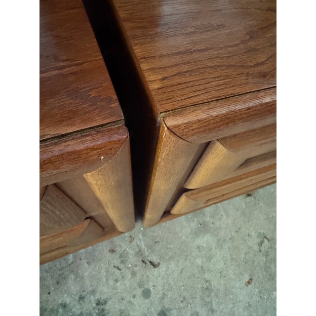 Wood A Pair of Vintage Bassett Sculptural Oak Nightstands With Architectural Drawer Fronts For Sale - Image 7 of 11