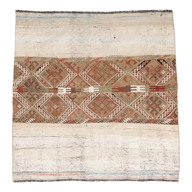Embroidered Vintage Turkish Kilim Rug - 3`11″ X 4`6″ For Sale