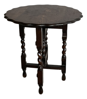 Antique English Jacobean Revival Barley Twist and Pie Crust Side Table, 1920
