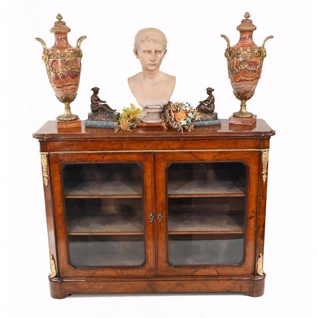 Victorian Pier Display Cabinet in Walnut, 1860s For Sale - Image 3 of 9