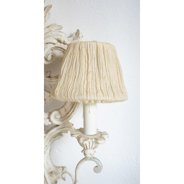Italian Wall Light in Wood, 1970s For Sale - Image 4 of 9