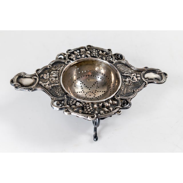 19th or 20th Century Silverplate Tea Strainer and Stand For Sale In New York - Image 6 of 15