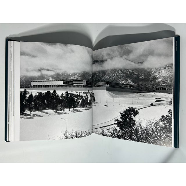 2000s Illustrated Quarto, Nicholas Adams Skidmore, Owings & Merrill: The Experiment Since 1936 - 1 Book For Sale - Image 14 of 18