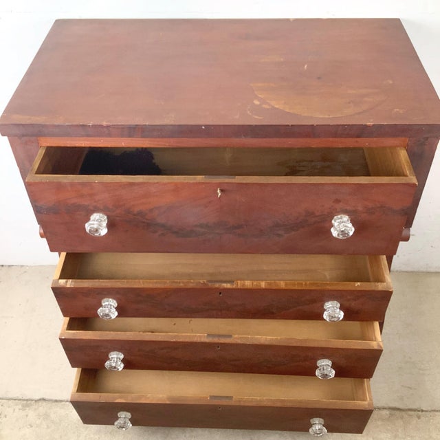 Traditional 19th Century American Empire Flame Mahogany Four-Drawer Chest For Sale - Image 3 of 18
