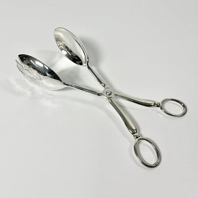Mid-Century Hollywood Regency Italian Towle Silver Plate Etched Salad Tongs For Sale - Image 6 of 17