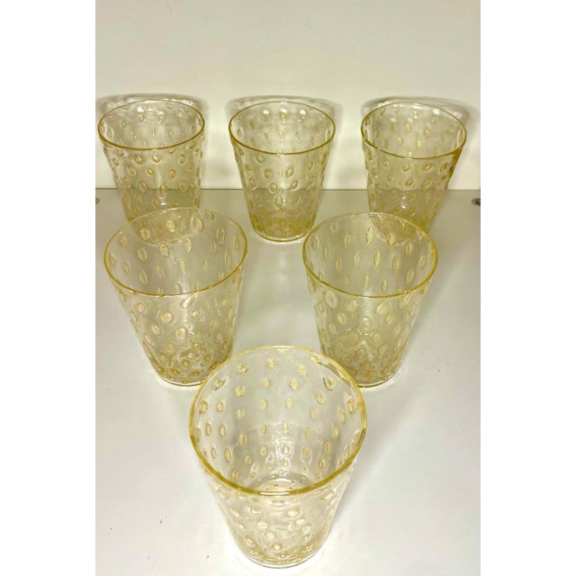 Gorgeous Murano set of 6 glasses by Striulli Vert d’Arte. Designed with Bullicante and Avertina (controlled bubbles and...
