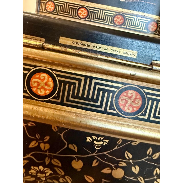 Vintage Mid-Century ‘Frederick Cooper Style’ Tole Painted Stacked British Tea Canisters Table Lamp For Sale - Image 10 of 12