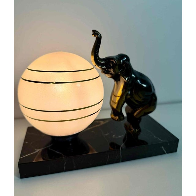 Beige French Art Deco Table Lamp with Elephant Sculpture and Pink Sphere, 1950s For Sale - Image 8 of 9