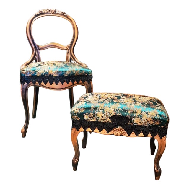Late 19th Century The Jade Aviary Chair and Ottoman | the Verdant Society Collection For Sale