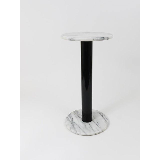 Postmodern White Carrara Marble Flower Stand Pedestal Table, Italy, 1980s For Sale - Image 9 of 18
