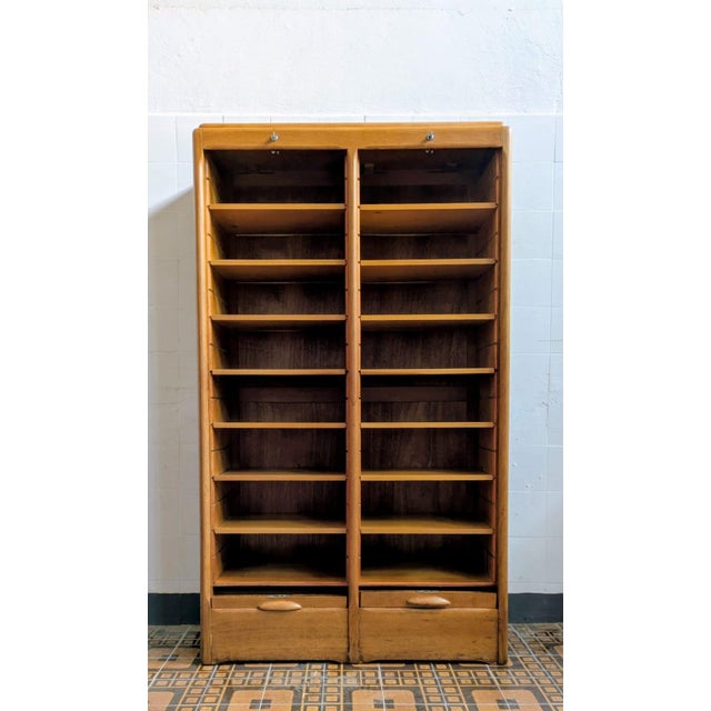 Late Liberty High Range Cabinet in Walnut, 1930s For Sale - Image 6 of 18