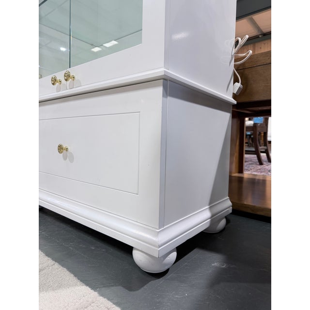 Elegant White Glazed Curio Display Cabinet For Sale - Image 11 of 11