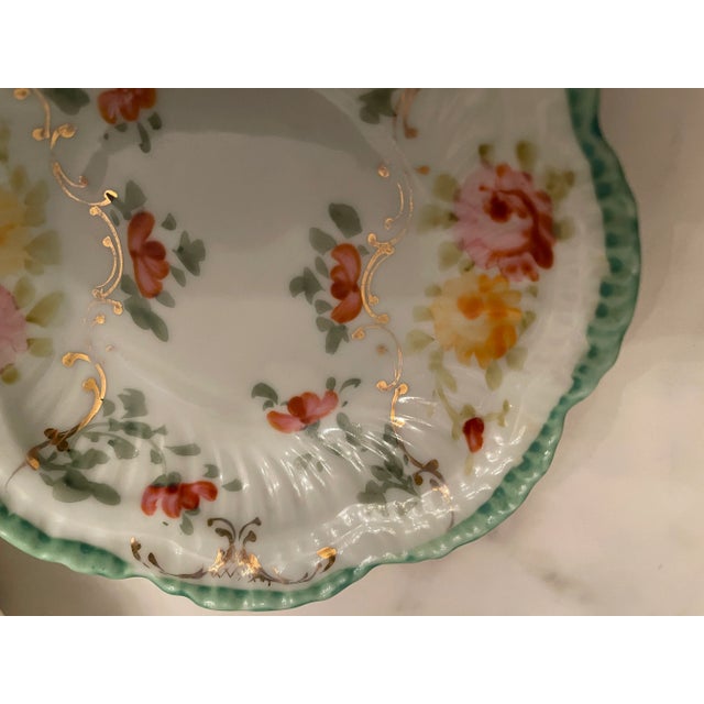 1940s Hand Painted Plate With 3 Complimenting Dipping Bowls- Set of 4 For Sale In New York - Image 6 of 8