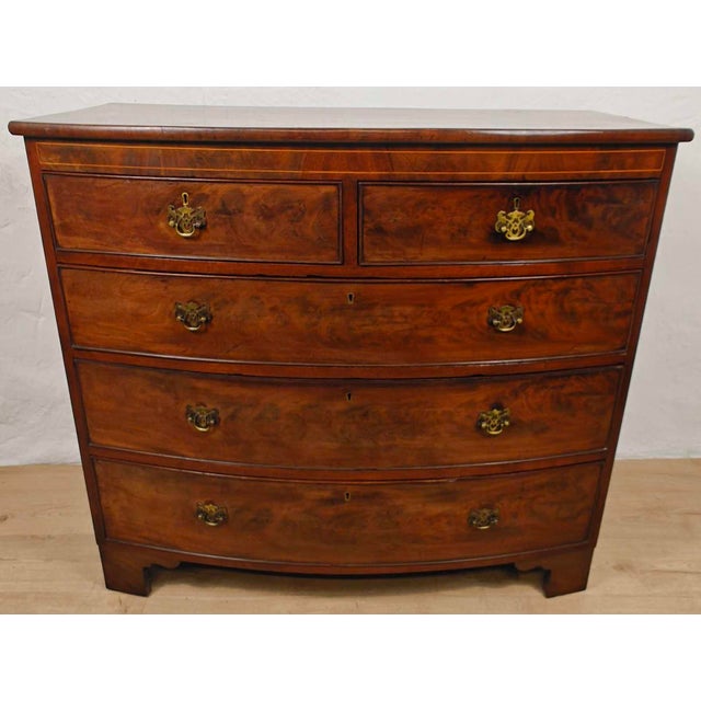 Wood Victorian Bowfront Chest of Drawers, 19th Century For Sale - Image 7 of 17