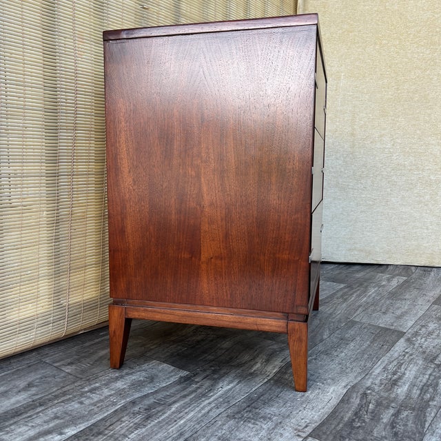 Refinished Mid-Century Modern3 Drawer Dresser by Basic White Furniture Inc. Circa 1960s. For Sale - Image 18 of 18