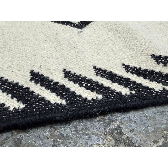 Ivory 8ft 2in × 9ft 9in Four Hands Coulter Graphic Wool Area Rug For Sale - Image 8 of 12
