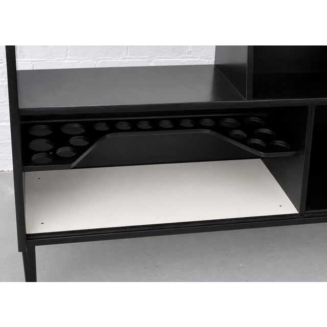 Italian Mid Century Modern Extra-Long Wall Unit in Black Lacquer — Gio Ponti Inspired For Sale - Image 10 of 14