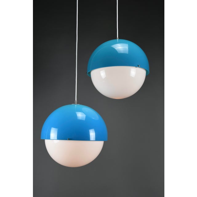 Model 4021 Blue Methacrylate Pendant Lamp by Luigi Bandini Buti for Kartell, Italy, 1960s For Sale - Image 18 of 18