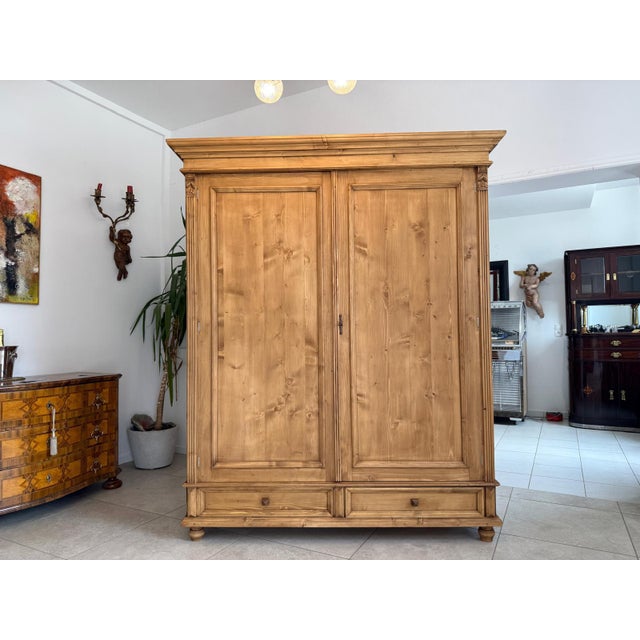 Solid, attractive wardrobe made of natural wood. Dimensions: Height x Width x Depth 205 x 170 x 60 cm. For sale is a large...