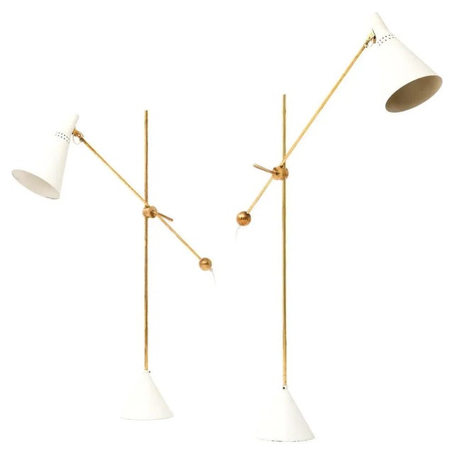Floor Lamps in White Lacquered Metal and Brass attributed to Tapio Wirkkala, 1950s, Set of 2 For Sale - Image 9 of 9