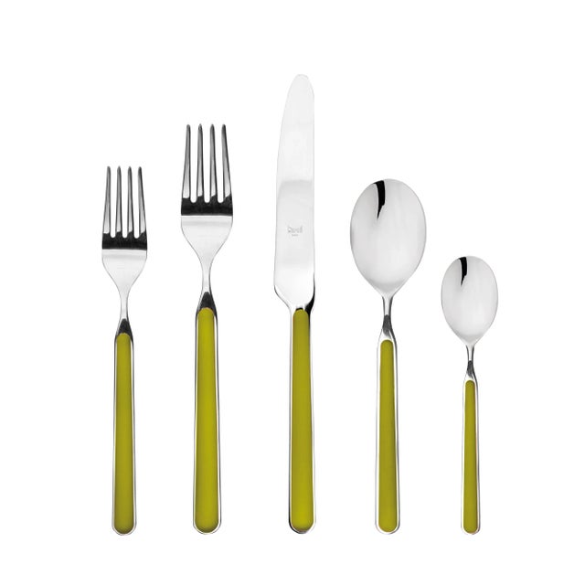 Contemporary Mepra Fantasia 20-Piece Flatware Set, Olive Green For Sale - Image 3 of 3