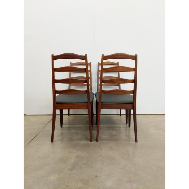 Set of 4 Vintage Mid Century Modern Dining Chairs by G Plan For Sale In New York - Image 6 of 9