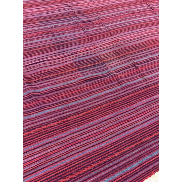 1950s Geometric Multicolor Modern Turkish Kilim Tribal Flatweave Wool Rug For Sale - Image 4 of 6