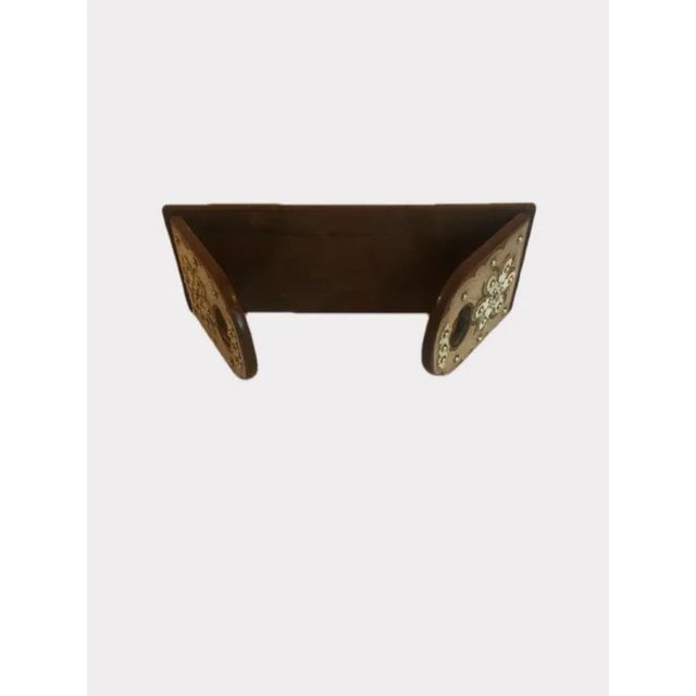 Quality Antique Victorian walnut and brass mounted sliding bookends. Having a quality sliding walnut book stand with...