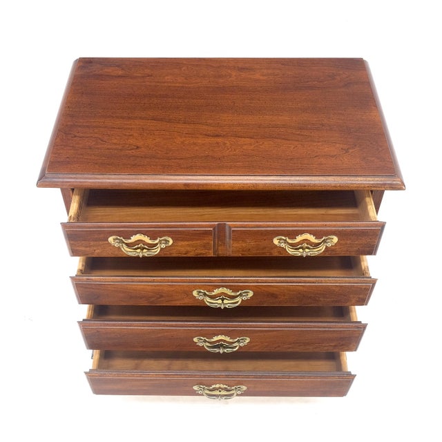 Brown Thomasville Chippendale Style Solid Cherry 4 Drawers Nightstand End Table MINT For Sale - Image 8 of 15
