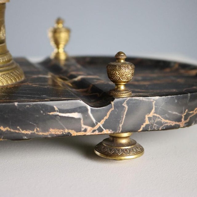 Inkwell in Marble and Gilded Bronze For Sale - Image 4 of 10