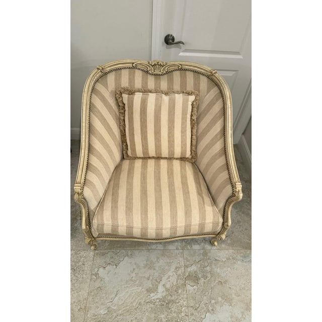 Henredon Beacon Hill 1990s Oversized French Country Bergère Armchair For Sale - Image 11 of 12