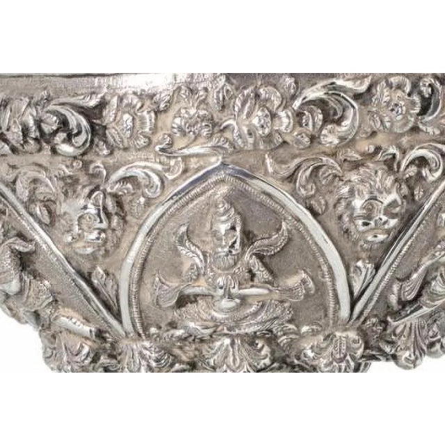 Rare silver bowl middle east 19th century ceremony cup maybe saudi arabia ? with oval base foot with lion shaft with...