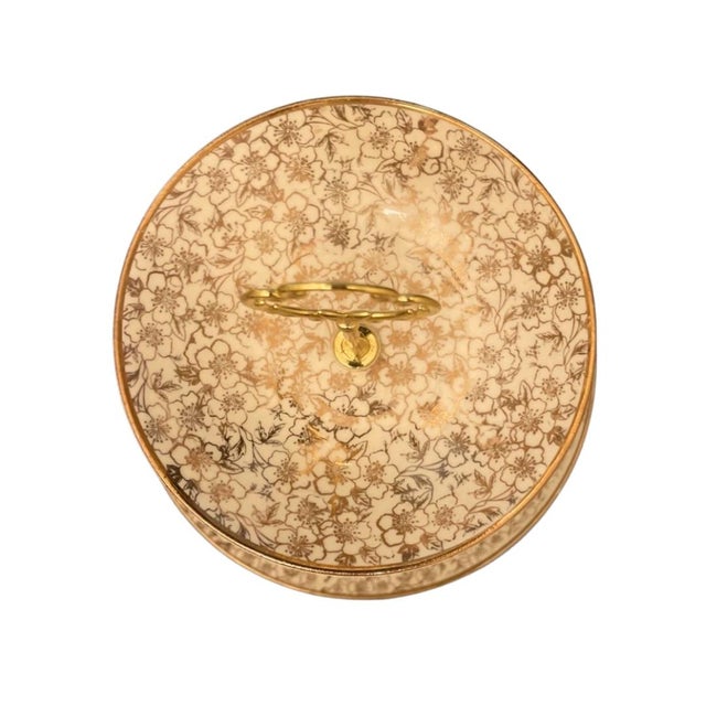 1950s Three Tier Tidbit Platter by Homer Laughlin in 22 Kt Gold For Sale - Image 4 of 7