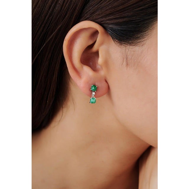 Elegant Emerald and Diamond Dangle Drop Earrings in Sterling Silver, A Pair For Sale - Image 4 of 11