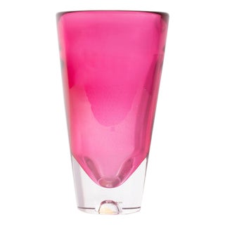 Goran Warff Kosta Boda Pink “Sound” Vase For Sale