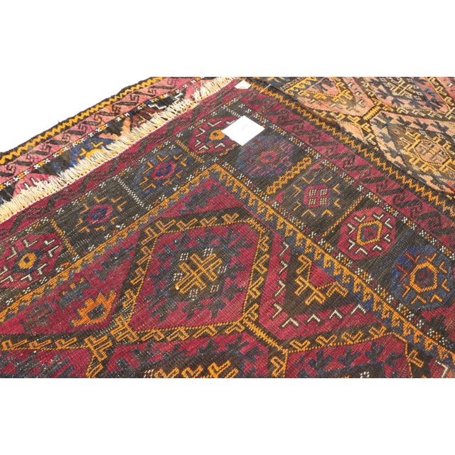 Early 20th Century Antique Persian Shiraz Rug - 04'02 X 05'10 For Sale - Image 5 of 9