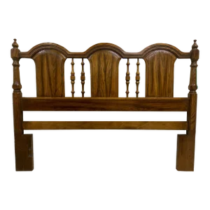 Vintage Queen Size Traditional Style Three Panel Turned Spindles Headboard
