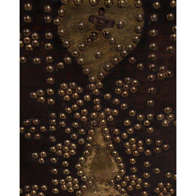 Wood Chest with Brass Accents, Antique, United Kingdom, 19th Century For Sale - Image 18 of 18