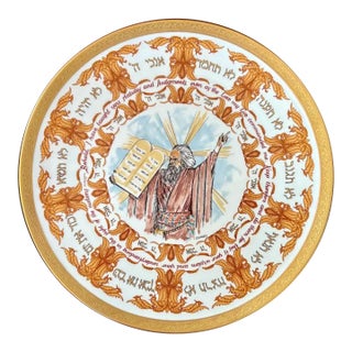 Laszlo Ispanky “The Ten Commandments” Plate for Goebel – Judaica Wall Art With Box. 1979 For Sale