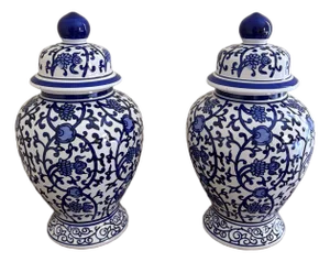 Chinoiserie Blue and White Porcelain Ginger Jars, Pair
