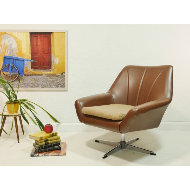 Mid-Century Swivel Chair, 1970s For Sale - Image 6 of 12
