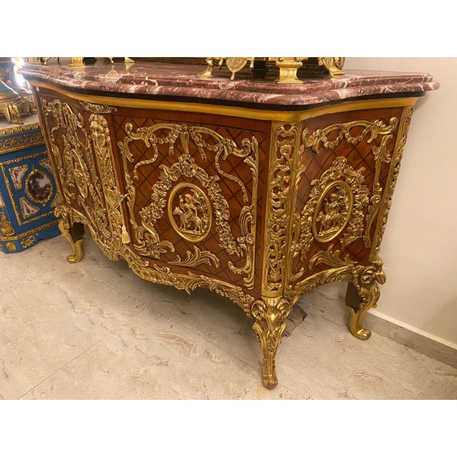 Dimensions (Approx): Width: 67 in (170 cm) Height: 38 in (96.5 cm) Depth: 24 in (61 cm) This ITEM contain 100 LB Bronze...